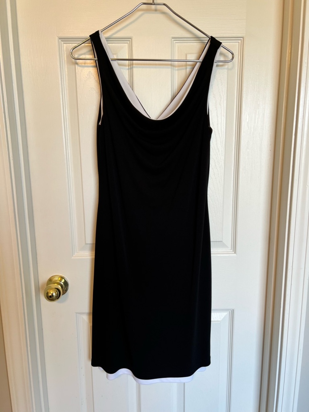 Women’s M Black Reversible Midi Dress